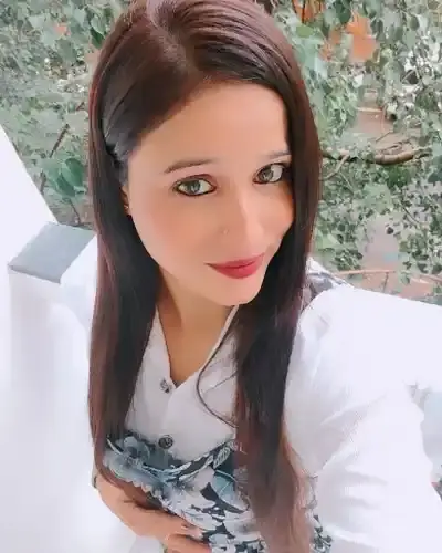 Call Girls in Ahilyanagar